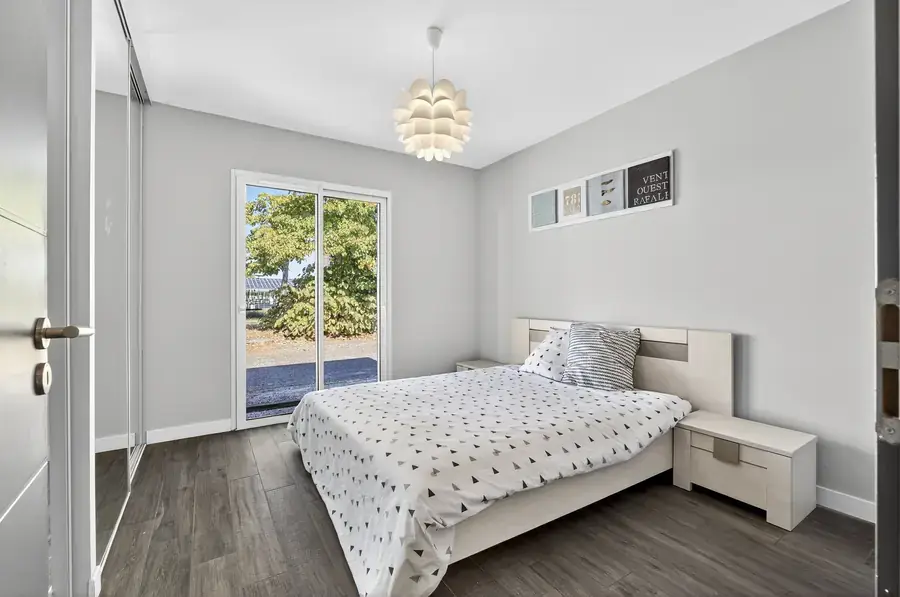 Chambre parentale maison HORIZON – photographie haut de gamme Bordeaux